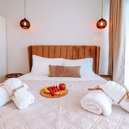 Sithon Diamond Suites 1 Nikiti  Dış mekan fotoğraf
