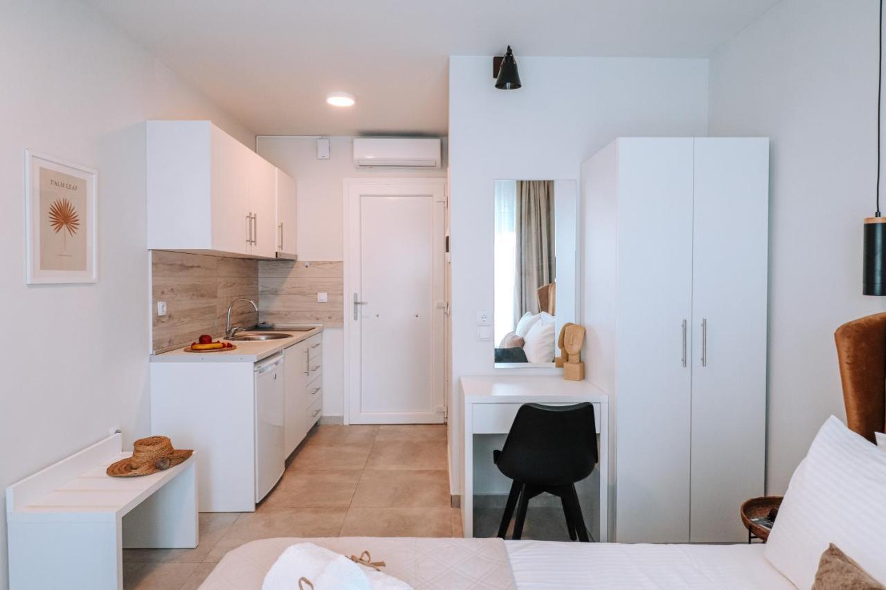 Sithon Diamond Suites 1 Nikiti  Dış mekan fotoğraf