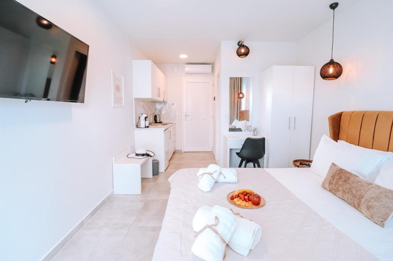 Sithon Diamond Suites 1 Nikiti  Dış mekan fotoğraf