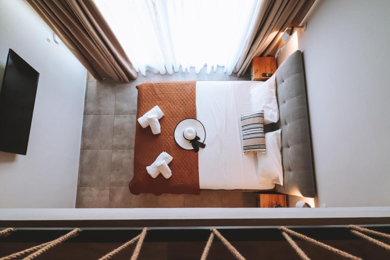 Sithon Diamond Suites 1 Nikiti  Dış mekan fotoğraf